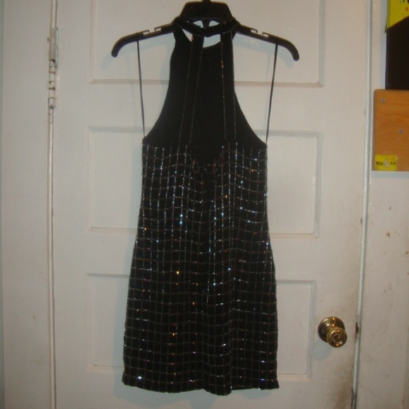 Guess Dresses & Skirts - Guess dress 💎 😃